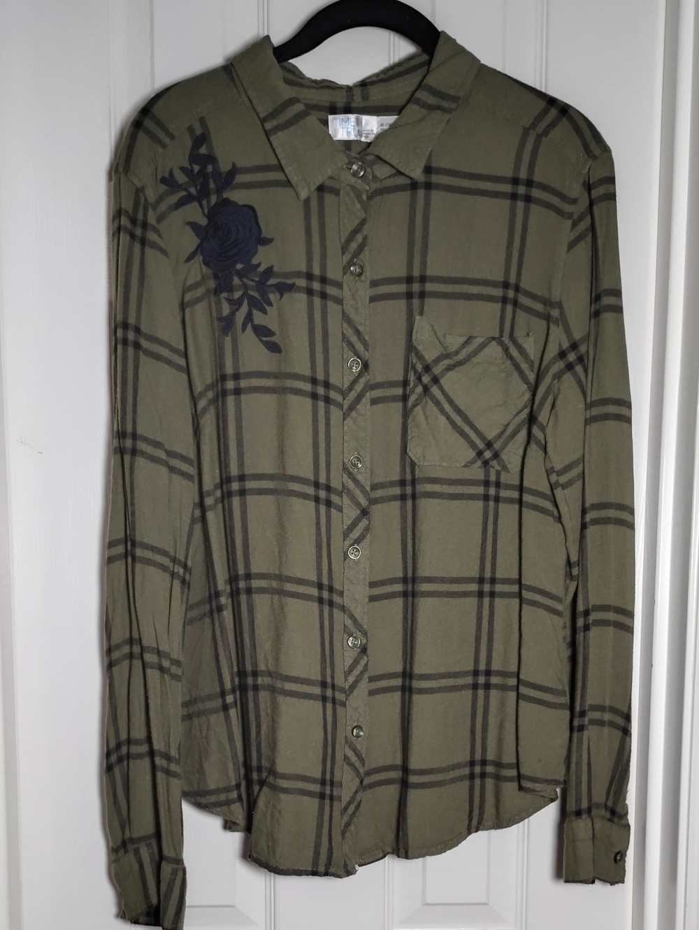 Time And True Olive Green Plaid Button-Up Shirt with Floral Embroidery Xl 16-18